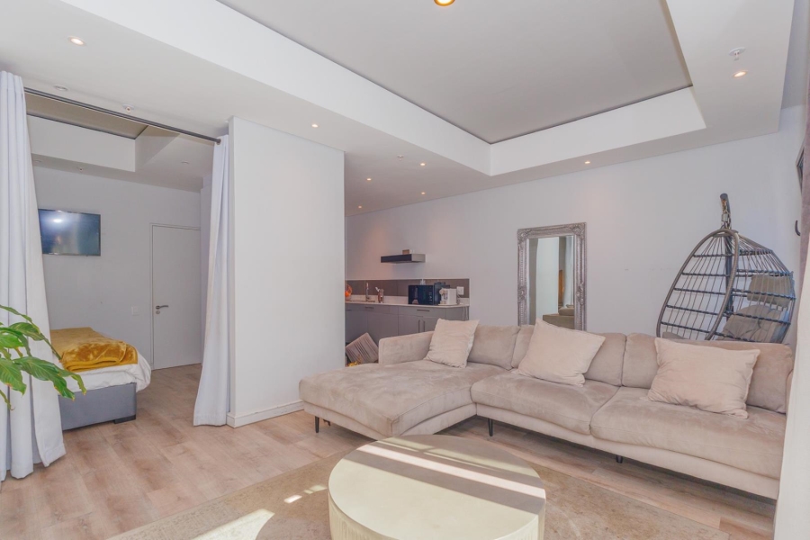 To Let 1 Bedroom Property for Rent in Foreshore Western Cape